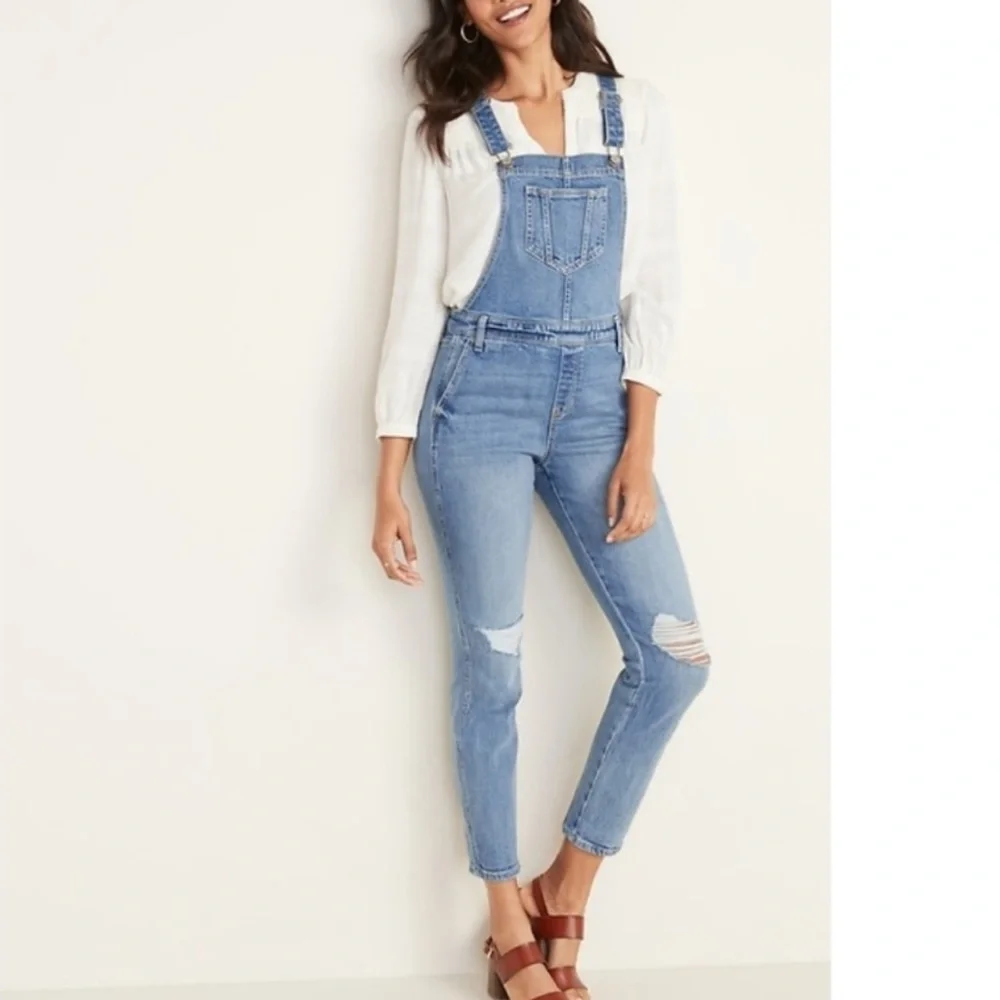 Old Navy Jean Jumpsuit with ripped knees - Picture 1 of 4
